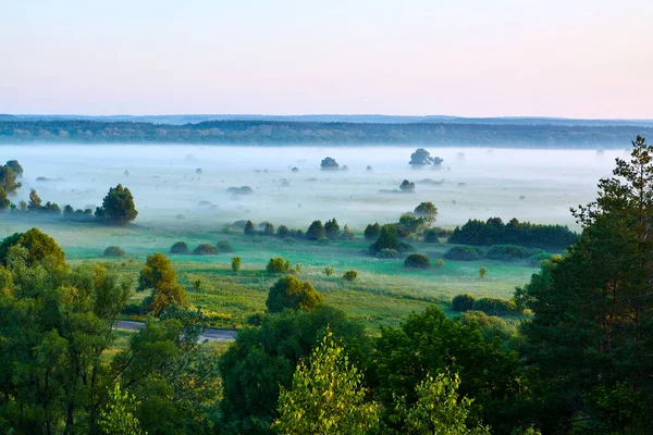 Sabah sisi ve gün doğumu.
