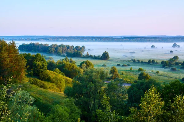 Sabah sisi ve gün doğumu.