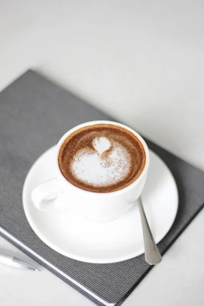 Secangkir Cappuccino Dengan Seni Latte Tulip One Cup Coffee Delicious — Stok Foto