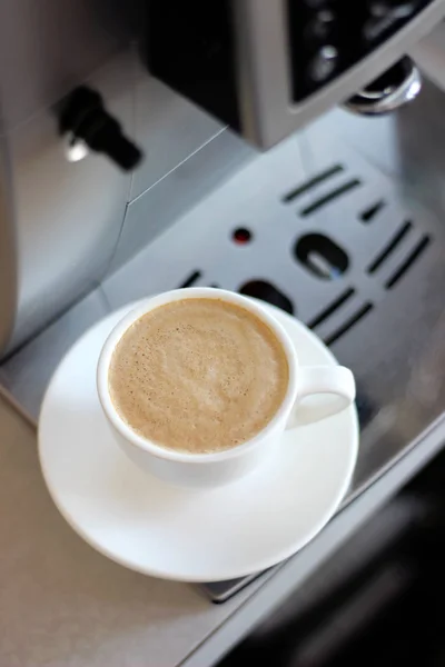 Кава Чашка Ароматного Капучино Смачною Молочною Піною Ранкова Кава Від — стокове фото