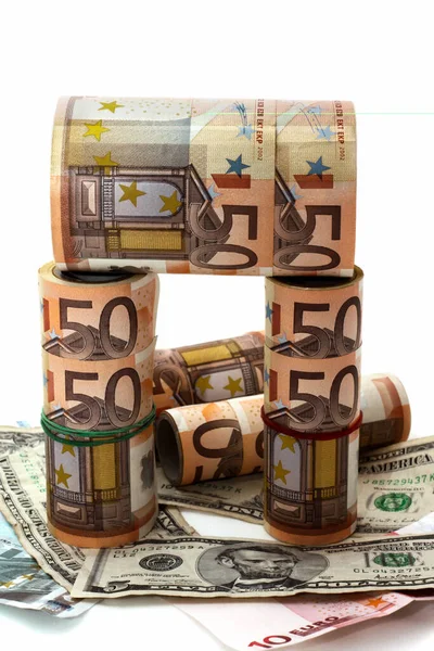 Fundos de caixa denominações monetárias de vantagem diferente, euros, dólares — Fotografia de Stock