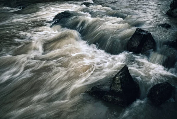 Natur Saisonal Hintergrund Dunkel Abend Wilder Fluss — Stockfoto