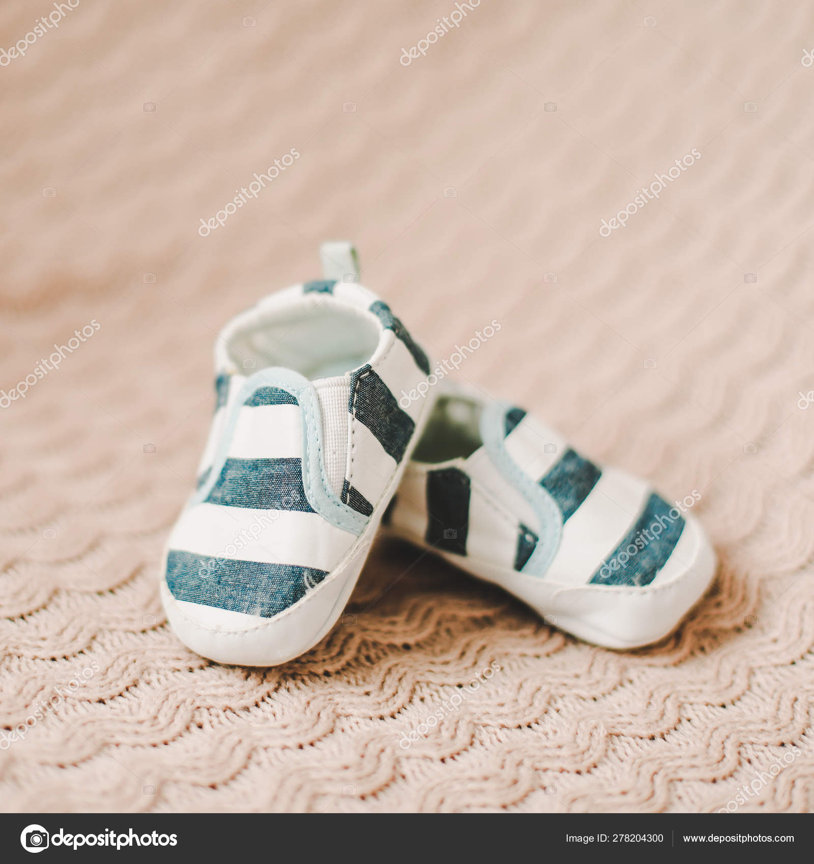 newborn booties boy