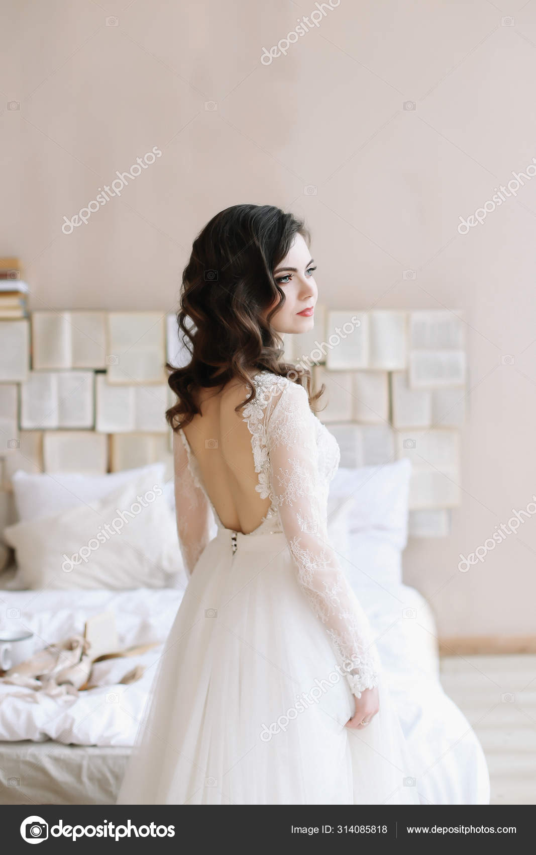 wedding dress elegant classic