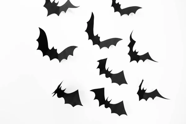 Paper bats decorations on a white background. Halloween concept. Hand made fall decor. Copy space for creative design — Stock Photo, Image