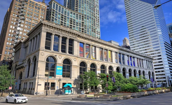 Chicago, Illinois, ABD - 22 Haziran 2018 - Chicago Kültür Merkezi'nin dış Chicago şehir bina eski halk kütüphanesinde bulunan..