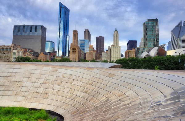 Horizonte Chicago Illinois Desde Puente Millennium Park — Foto de Stock