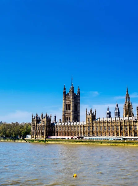 Parlamento Britânico Longo Rio Tâmisa Dia Ensolarado Londres Reino Unido — Fotografia de Stock