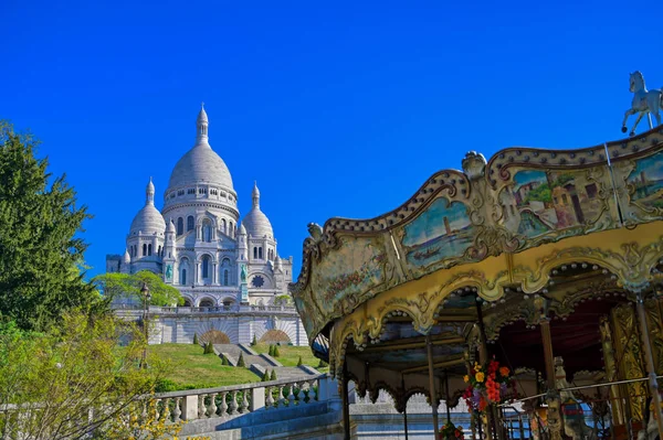 パリの神聖な中心部の大聖堂 一般的にサクレ クール大聖堂として知られています パリのモンマルトル地区に位置 フランス — ストック写真