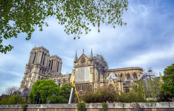 Notre Dame Kathedraal Aan Rivier Seine Parijs Frankrijk Brand April — Stockfoto