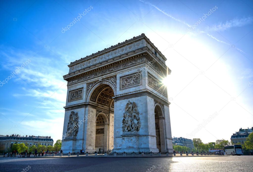 A view of the Arc de Triomphe located in Paris, France.