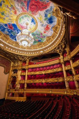 Paris, Fransa-23 Nisan 2019-Paris, Fransa 'da bulunan Palais Garnier oditoryum.