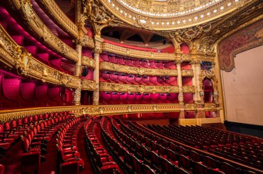 Paris, Fransa-23 Nisan 2019-Paris, Fransa 'da bulunan Palais Garnier oditoryum.