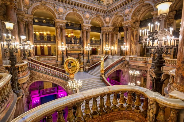 stock image Paris, France - April 23, 2019 - The Grand Staircase at the entry to the Palais Garnier located in Paris, France.