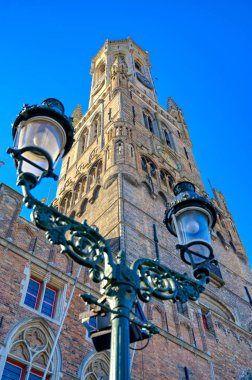 Bruges (Brugge), belguim Pazar Meydanı 'nda bulunan Brüj Belfry.