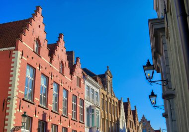Bruges (Brugge), Belçika sokakları ve mimarisi görünümü.