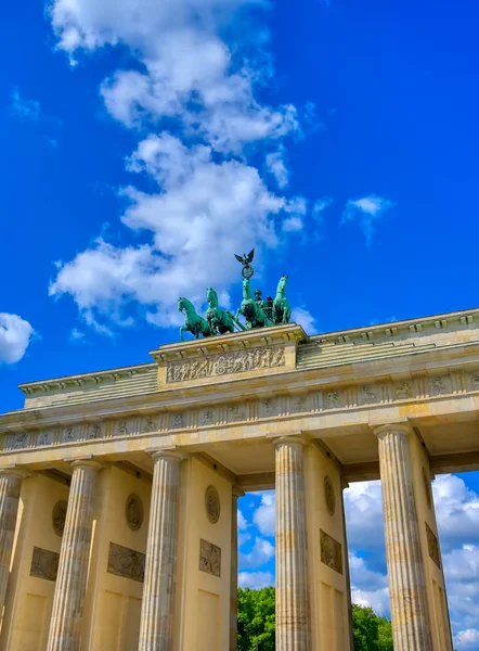Бранденбургские Ворота Расположенные Паризер Плац Городе Берлин Германия — стоковое фото