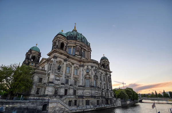 Catedral Berlín Situada Isla Los Museos Barrio Mitte Berlín Alemania — Foto de Stock