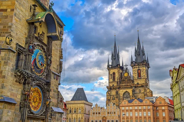 Die Prager Astronomische Uhr Die Sich Alten Rathaus Und Der — Stockfoto