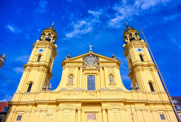 신교회 Theatine Church Cajetan Theatinerkirche Kajetan 뮌헨의 가톨릭 교회이다 — 스톡 사진