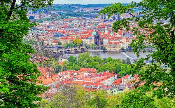 Uma Vista Praga República Checa Partir Petrin Hill Dia Ensolarado — Fotografia de Stock