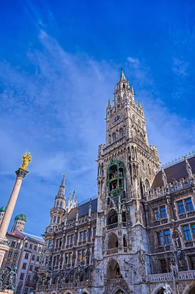 New Town Hall Βρίσκεται Στο Marienplatz Στο Μόναχο Γερμανία — Φωτογραφία Αρχείου