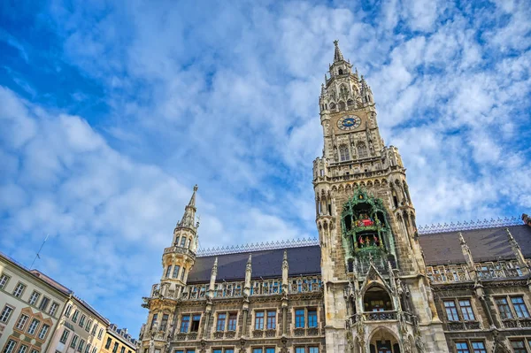 New Town Hall Βρίσκεται Στο Marienplatz Στο Μόναχο Γερμανία — Φωτογραφία Αρχείου