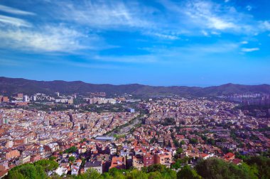 İspanya, Barselona 'nın açık bir günde havadan görünüşü.