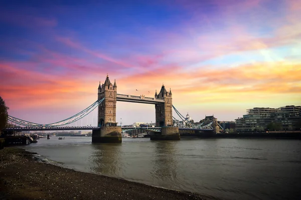 Tower Bridge Över Themsen Vid Solnedgången London Storbritannien — Stockfoto