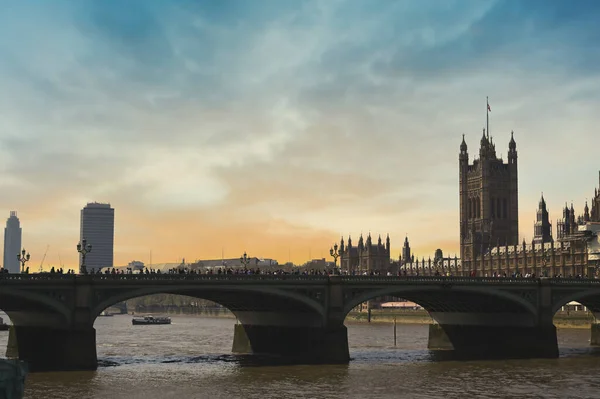 Palácio Westminster Longo Das Margens Tamisa Centro Londres Reino Unido — Fotografia de Stock