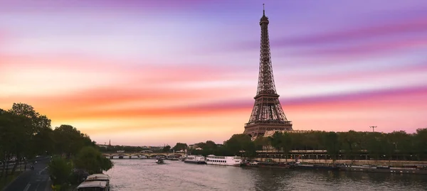 Захід Сонця Над Ейфелевою Вежею Річкою Сена Парижі Франція — стокове фото