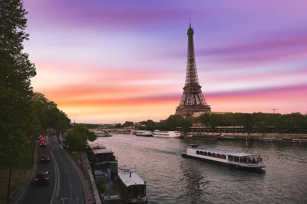 Solnedgång Över Eiffeltornet Och Floden Seine Paris Frankrike — Stockfoto