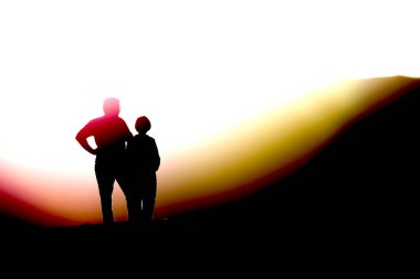 gökyüzü ile batımında yürüme çift siluet