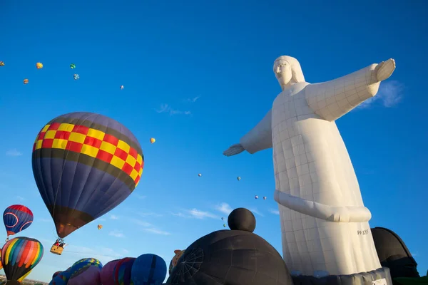 Krisztus, a megváltó hőlégballon az Albuquerque Nemzetközi Léggömbben Fesita — Stock Fotó
