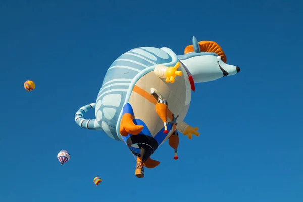 Armadillo hot air balloon from Brazil at the Albuquerque International Balloon Fiesta — Stock Photo, Image