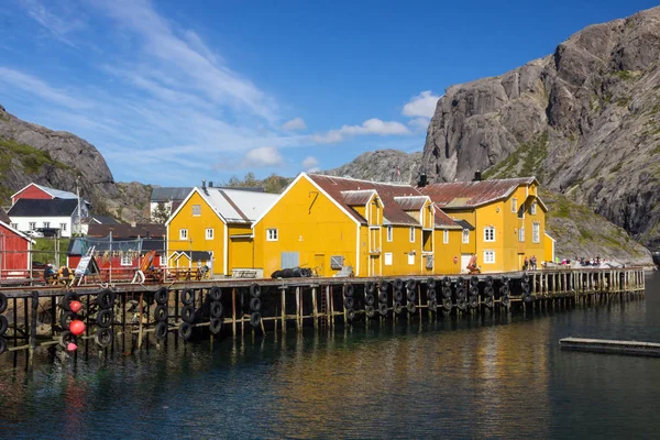 Fischernetze Und Häuser Nusfjord Auf Den Lofoten Norwegen — Stockfoto