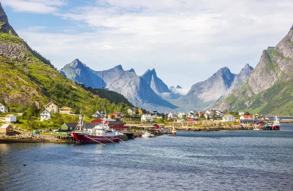 Puerto Reine Las Islas Lofoten Noruega — Foto de Stock