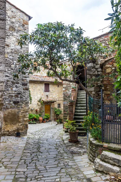 Calles Edificios Montefioralle Antiguo Pueblo Toscana —  Fotos de Stock