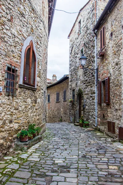 Straßen Und Gebäude Alten Dorf Montefioralle Der Toskana — Stockfoto