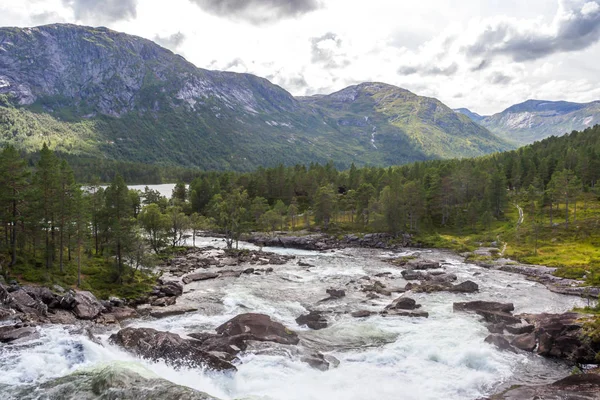 Cascada Likholefossen Río Montaña Noruega — Foto de Stock