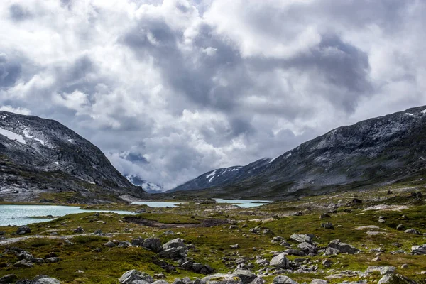 Nubes Pesadas Sobre Carretera Gamle Strynefjellet Las Montañas Noruega —  Fotos de Stock