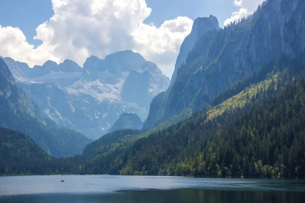Dia Ensolarado Lago Voredere Gosausee Nos Alpes Austríacos — Fotografia de Stock