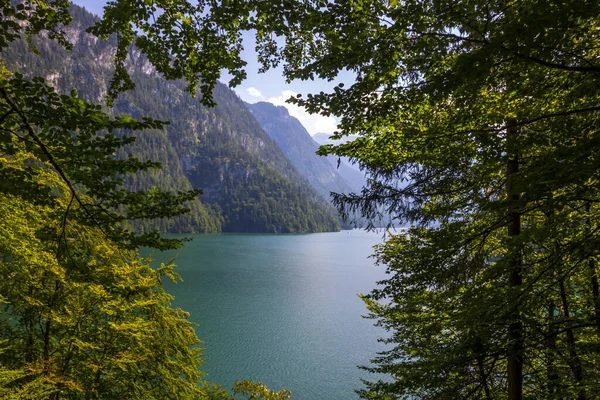 Dia Ensolarado Lago Koenigssee Nos Alpes Bávaros Alemanha — Fotografia de Stock