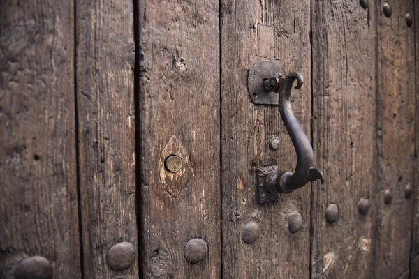 Porta fechada e trancada — Fotografia de Stock
