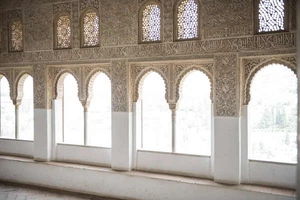 Alhambra palota építészeti szépség — Stock Fotó