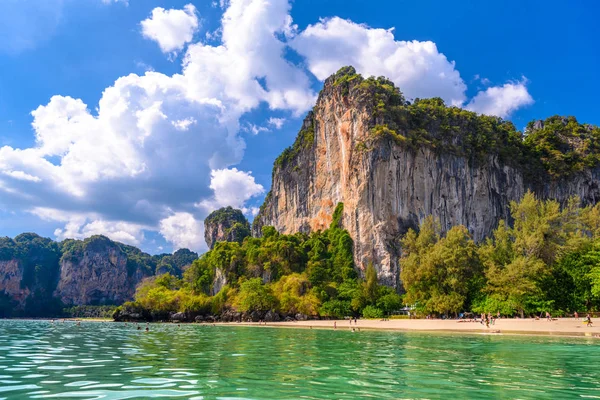 Rochers Eau Plage Sable Blanc Tropical Railay Beach West Nang — Photo