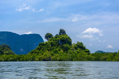 Köpek rock hill yakınındaki nehir, Pan Yi Ko, Ao Phang nga Milli Parkı, Phang nga, Tayland