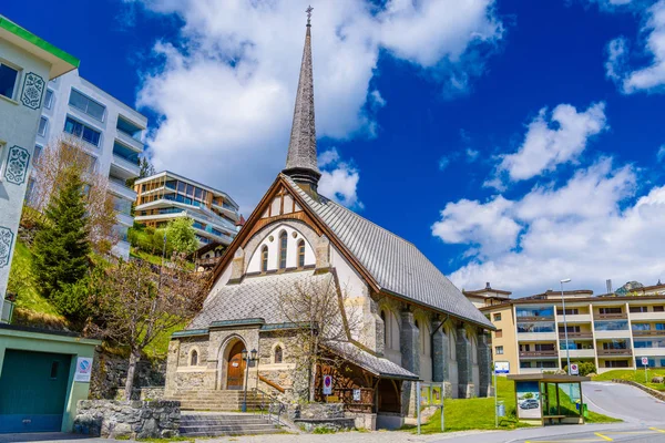 Маленькая Церковь Альпах Давос Граубуэнден Швейцария — стоковое фото