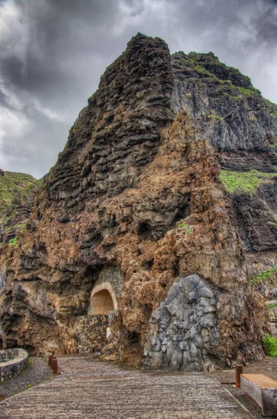 Montagne Rocheuse Avec Des Pierres Sur Côte Nord Ouest Tenerife — Photo