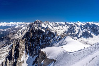 Karlı dağlar Chamonix, Mont Blanc, Haute-Savoie, Alpler, Fransa